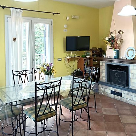 Villa Melany Casa Vacanza Piedimonte Etneo Eksteriør bilde