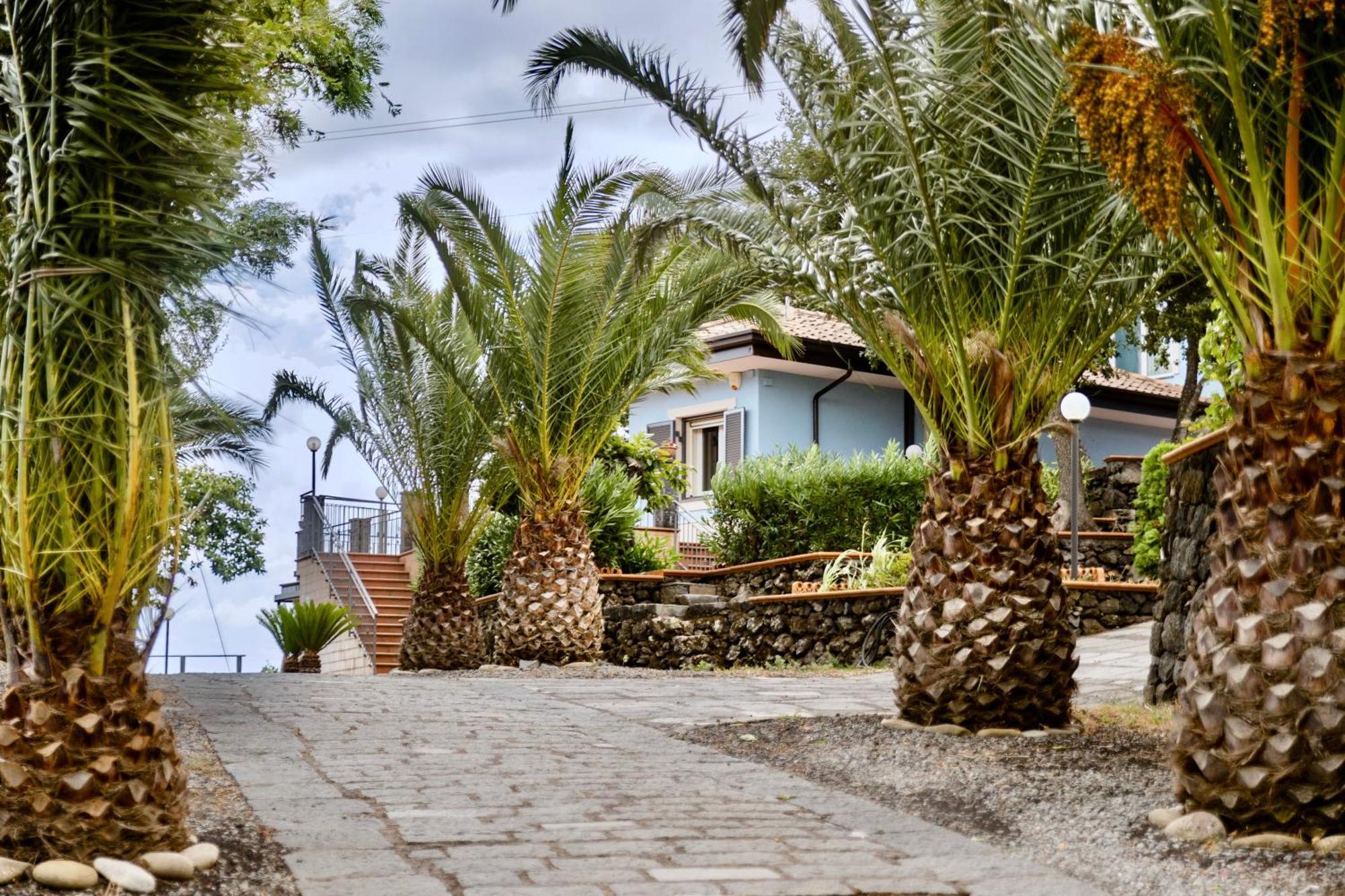 Villa Melany Casa Vacanza Piedimonte Etneo Eksteriør bilde