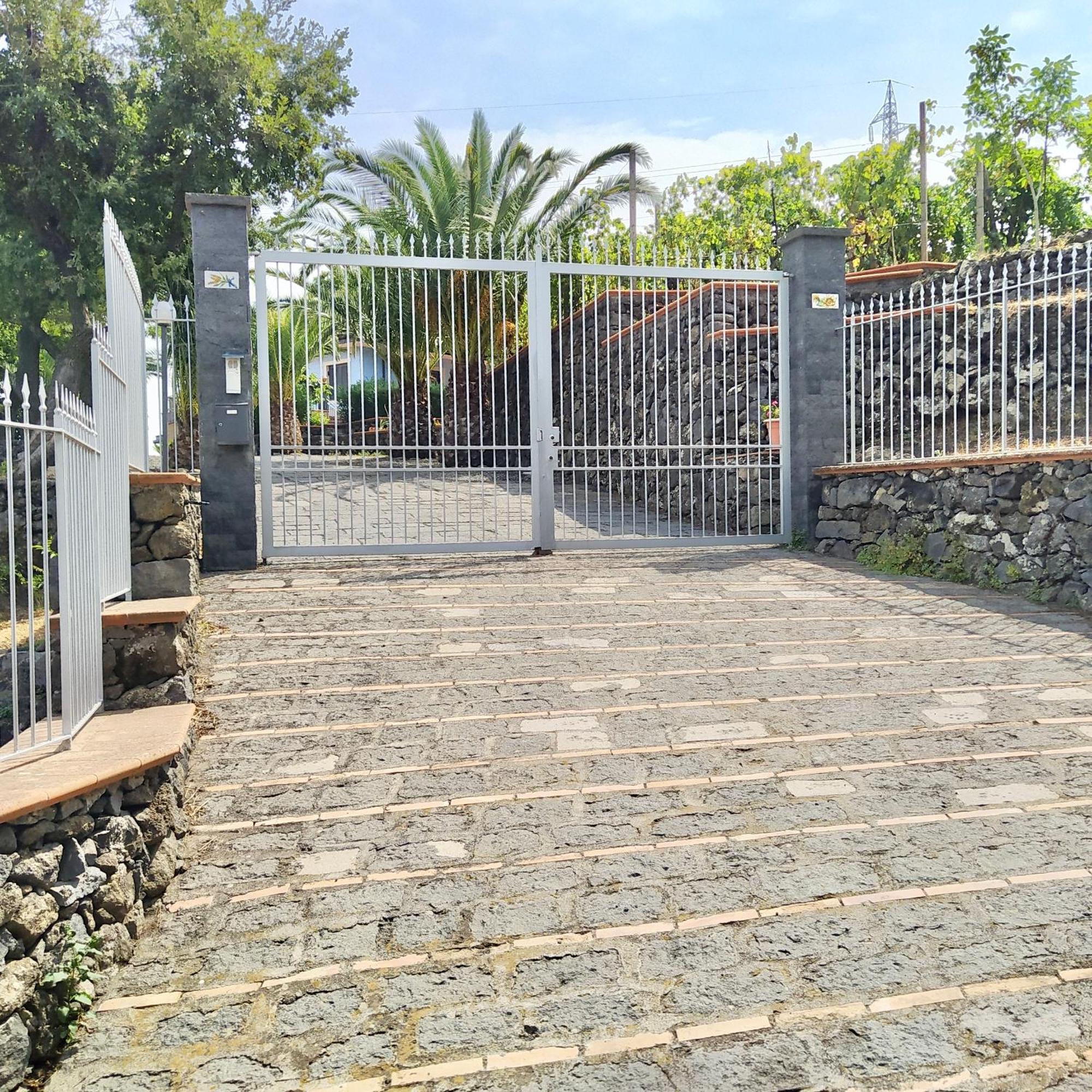 Villa Melany Casa Vacanza Piedimonte Etneo Eksteriør bilde